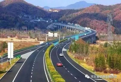 新冠肺炎疫情對(duì)道路貨物運(yùn)輸行業(yè)的影響與政策建議